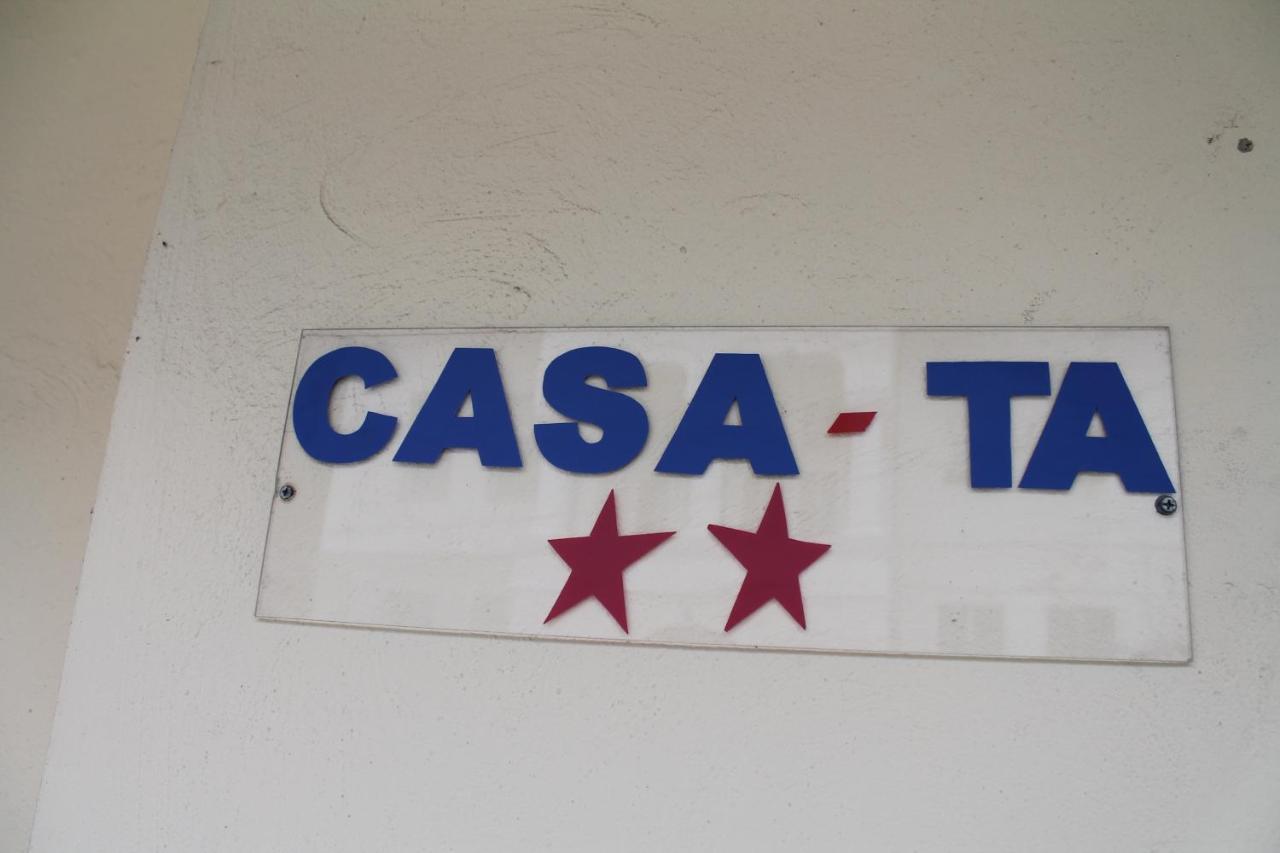 Vila Casa Ta Hotel Sinaia Kültér fotó