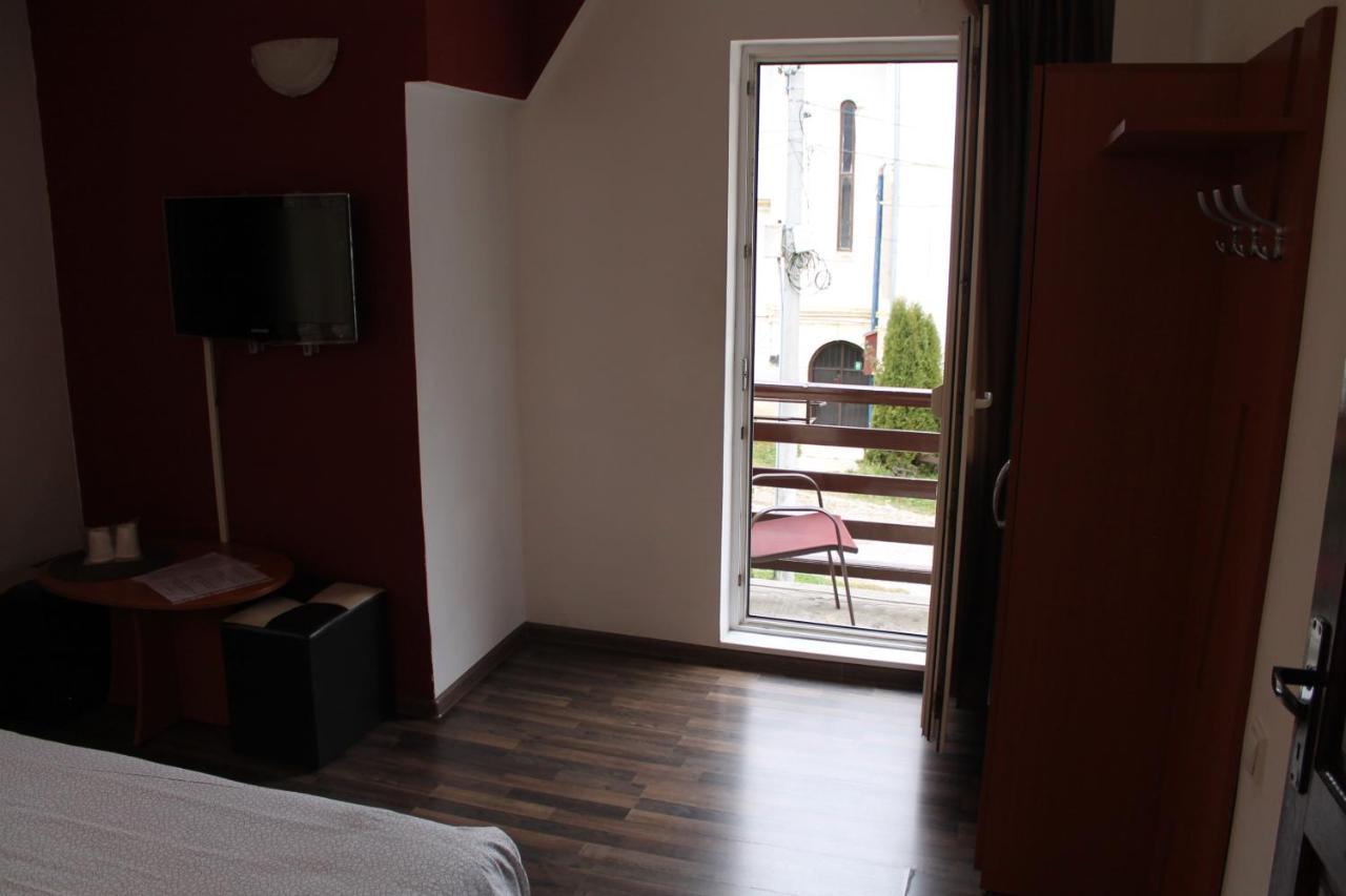 Vila Casa Ta Sinaia Kültér fotó