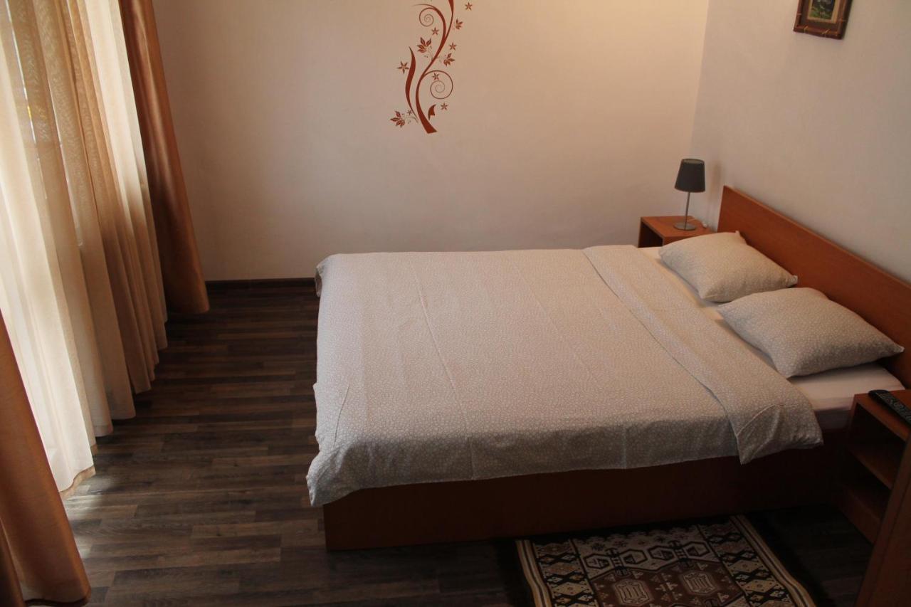 Vila Casa Ta Sinaia Kültér fotó